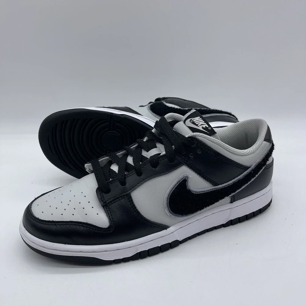 Nike Dunk Low Chenille Swoosh Men's Size 9 Sneakers DQ7683-001 Black Gray White